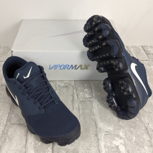 Nike Other - Nike Vapormax Navy size 8.5 AH9046 401